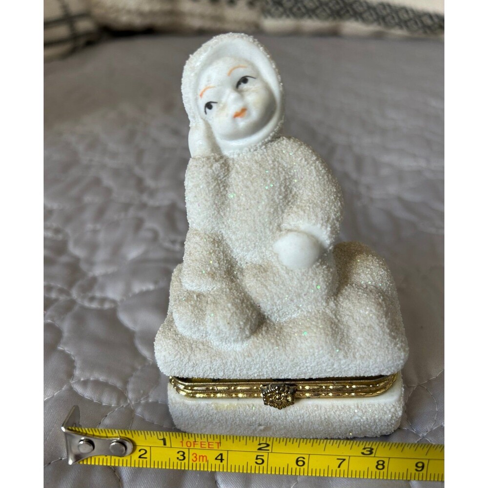 Vintage Christmas Snow Baby trinket box